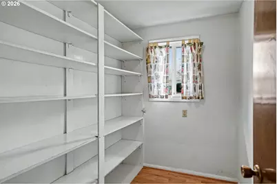 555 Sacre Ln, Monmouth, OR 97361 - Photo 37