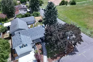 10244 SW 40th Ave, Portland, OR 97219 - Photo 37