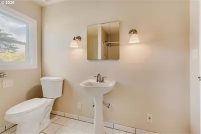10244 SW 40th Ave, Portland, OR 97219 - Photo 17