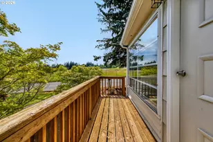 10244 SW 40th Ave, Portland, OR 97219 - Photo 27