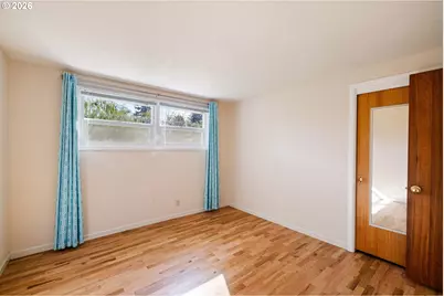 1666 Evergreen Dr, Eugene, OR 97404 - Photo 21