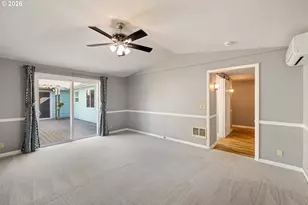 1666 Evergreen Dr, Eugene, OR 97404 - Photo 31