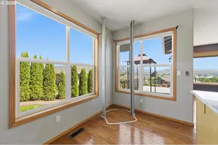 1615 7th St, Columbia City, OR 97018 - Photo 15