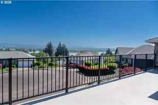 1615 7th St, Columbia City, OR 97018 - Photo 31