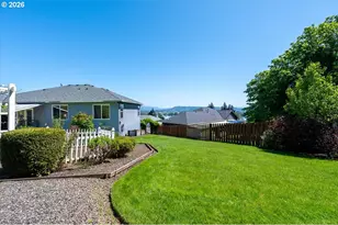 1615 7th St, Columbia City, OR 97018 - Photo 39