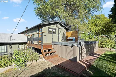 1520 E 9th St, The Dalles, OR 97058 - Photo 37