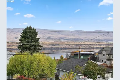 1520 E 9th St, The Dalles, OR 97058 - Photo 5