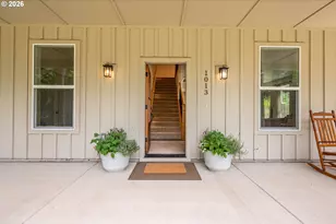 1013 N Bodine Rd, Kelso, WA 98626 - Photo 3