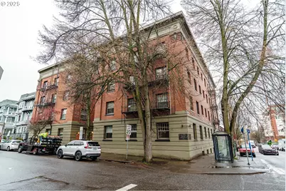 2109 NW Irving St #114, Portland, OR 97210 - Photo 27