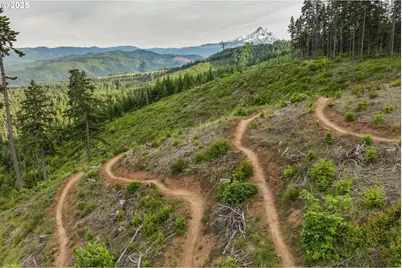 4719 Westwood Dr, Hood River, OR 97031 - Photo 9