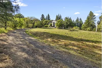 4719 Westwood Dr, Hood River, OR 97031 - Photo 7