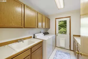 4719 Westwood Dr, Hood River, OR 97031 - Photo 35