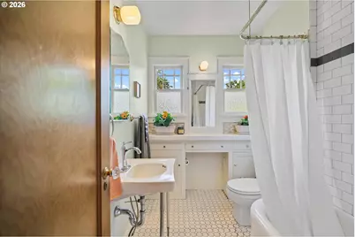 2621 SE 81st Ave, Portland, OR 97206 - Photo 17