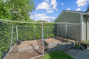 2621 SE 81st Ave, Portland, OR 97206 - Photo 41