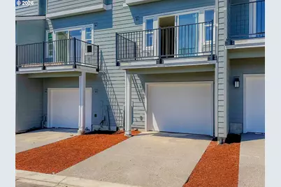 16664 SW Gypsum Ter, King City, OR 97140 - Photo 3