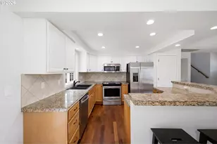 2417 SE Higgins Dr, Vancouver, WA 98683 - Photo 9