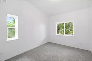 730 N 9th St, Harrisburg, OR 97446 - Photo 29