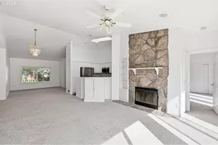 730 N 9th St, Harrisburg, OR 97446 - Photo 15