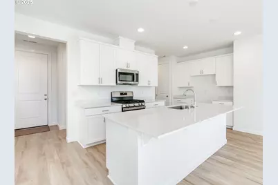 941 NW 178th Way, Ridgefield, WA 98642 - Photo 3