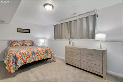 2074 SE Linden Pl, Gresham, OR 97080 - Photo 23