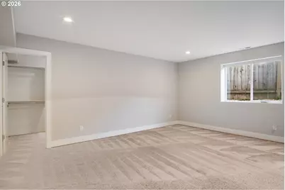 6520 NE Grand Ave, Portland, OR 97211 - Photo 31