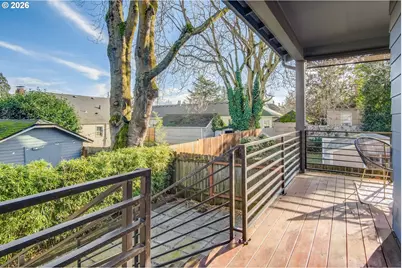 6520 NE Grand Ave, Portland, OR 97211 - Photo 11