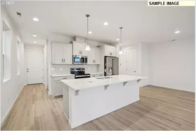 18207 NE 14th St, Vancouver, WA 98684 - Photo 3