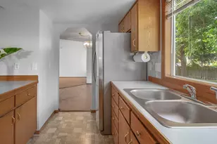 5137 NE Stable Dr, Hillsboro, OR 97124 - Photo 11