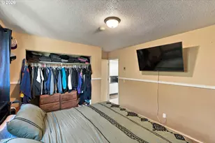 900 Oakway Dr, Coos Bay, OR 97420 - Photo 17