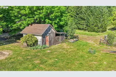 73028 Puckett Ln, Rainier, OR 97048 - Photo 35