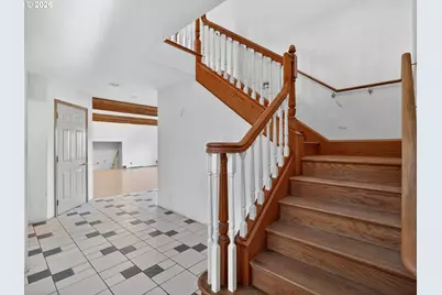 73028 Puckett Ln, Rainier, OR 97048 - Photo 9