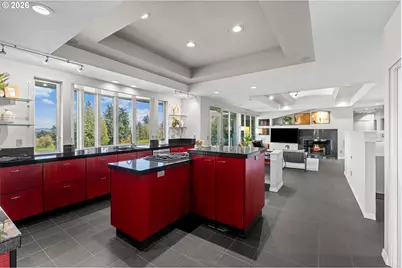 14400 Uplands Dr, Lake Oswego, OR 97034 - Photo 21