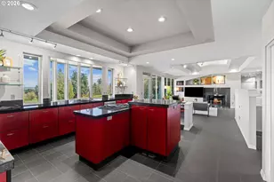 14400 Uplands Dr, Lake Oswego, OR 97034 - Photo 21