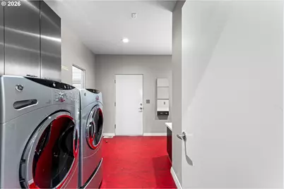 14400 Uplands Dr, Lake Oswego, OR 97034 - Photo 33