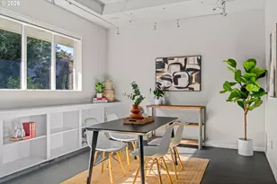 14400 Uplands Dr, Lake Oswego, OR 97034 - Photo 13