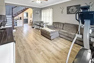 355 24th St, Salem, OR 97301 - Photo 3