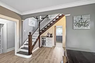 355 24th St, Salem, OR 97301 - Photo 5