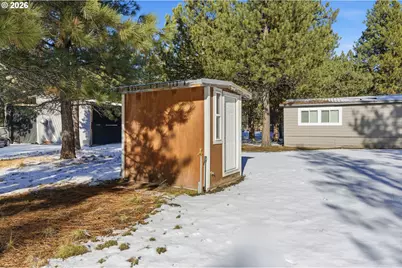 15864 Green Forest Rd, La Pine, OR 97739 - Photo 39