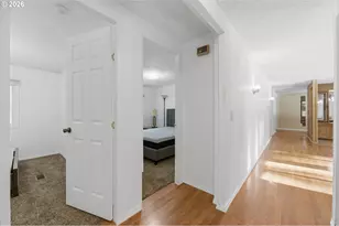 15864 Green Forest Rd, La Pine, OR 97739 - Photo 11