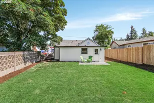 414 Pleasant Ave, Oregon City, OR 97045 - Photo 27