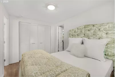 414 Pleasant Ave, Oregon City, OR 97045 - Photo 13