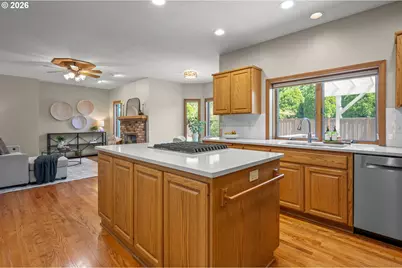 1311 Victorian Way, Eugene, OR 97401 - Photo 17