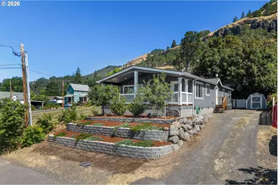 308 E Humboldt St, Bingen, WA 98605 - Photo 1