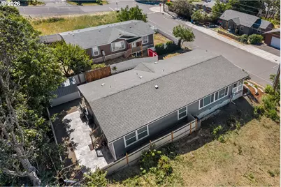 308 E Humboldt St, Bingen, WA 98605 - Photo 29