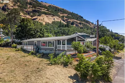 308 E Humboldt St, Bingen, WA 98605 - Photo 3