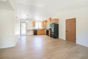 91537 Oklahoma Hill Dr, Clatskanie, OR 97016 - Photo 3
