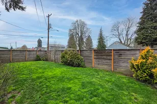 1214 N Clark St, Cornelius, OR 97113 - Photo 27