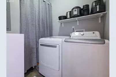 1214 N Clark St, Cornelius, OR 97113 - Photo 17