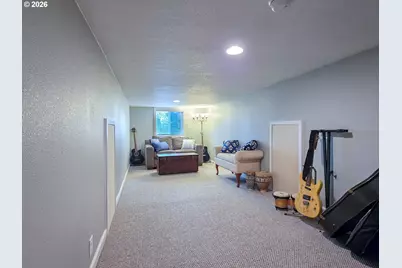 1214 N Clark St, Cornelius, OR 97113 - Photo 27