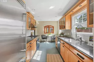 112 W 35th St, Vancouver, WA 98660 - Photo 11